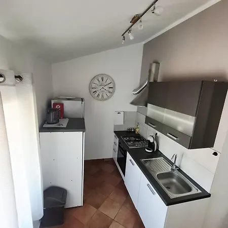 Bay View Апартаменты *