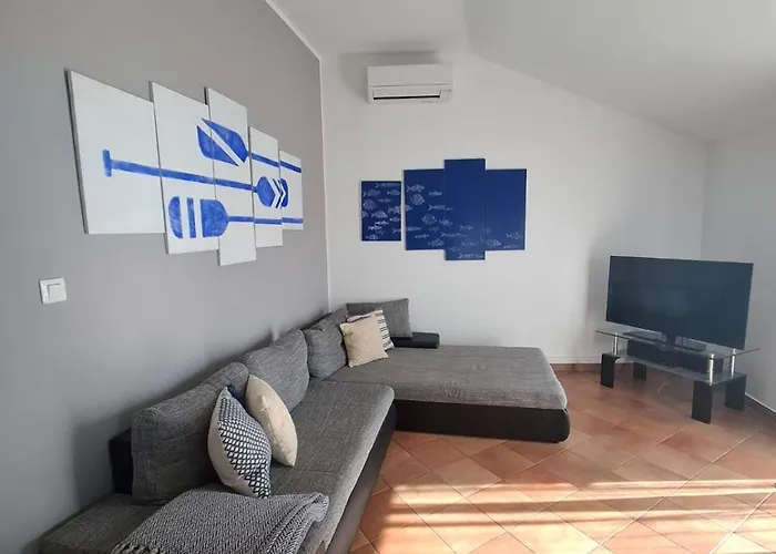 Bay View * Бакар